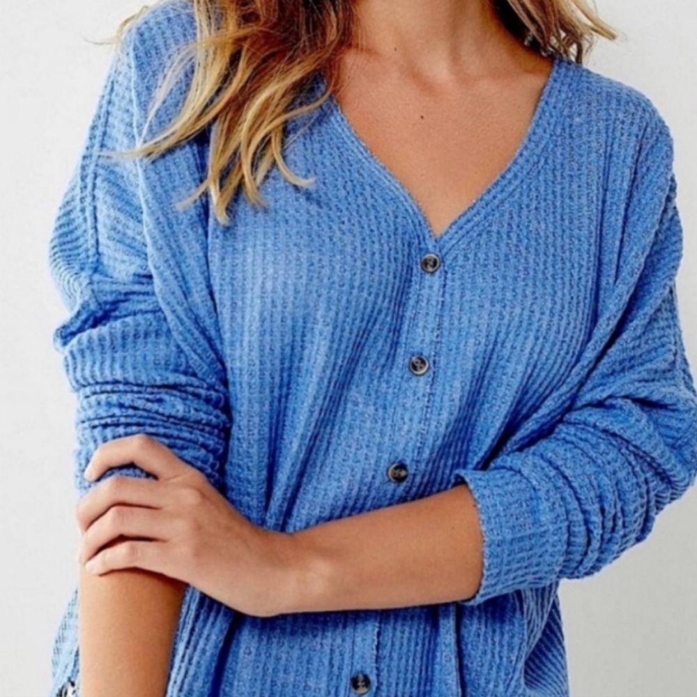 *NWT* Urban Outfitters waffle knit top